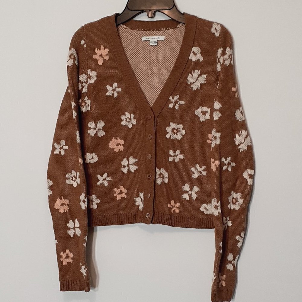 AMERICAN EAGLE Brown Floral Long Sleeved Cropped Cardigan; Size XS